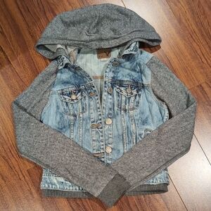 American Eagle Outfitters Blue and Gray Jean Jacket